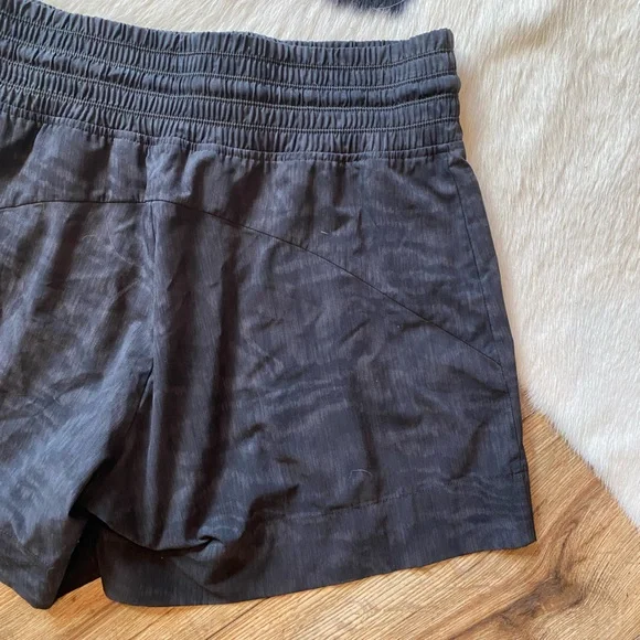 Athleta athletic green and black high waisted shorts - Picture 8 of 8